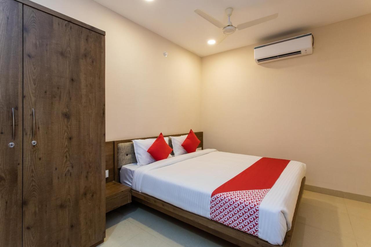 Oyo 75956 Hotel Grand Rourkela Екстер'єр фото
